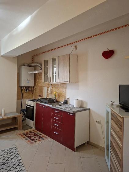 Apartament cu 2 camere decomandat în Tătărași