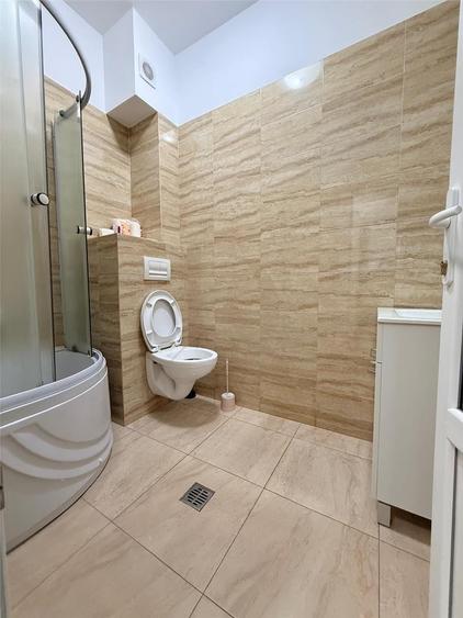 Apartament cu 2 camere decomandat în Centru Civic