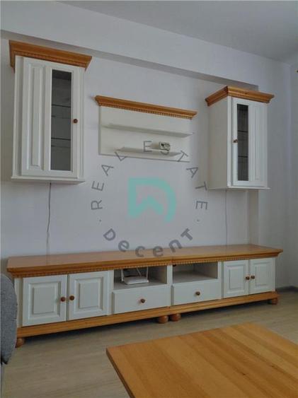 Apartament 3 camere Tractorul, 71 mp - Brasov - 2