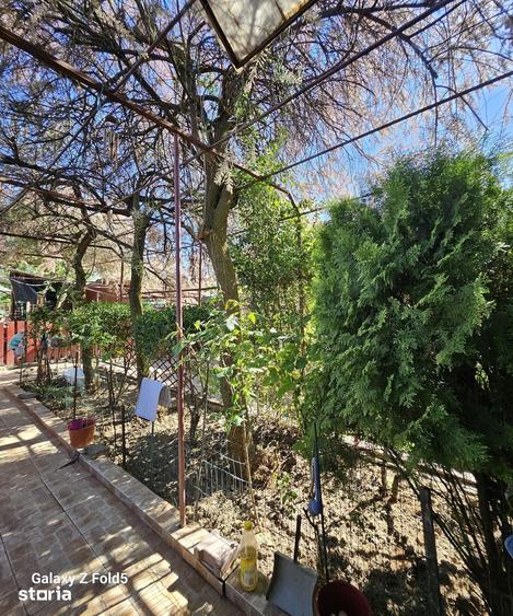 Casă cu 9 camere cu Teren 989 Mp în Oncea