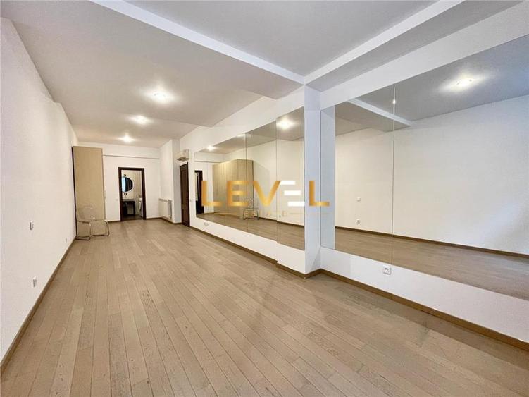 [VIDEO] Duplex 4 camere cu 400 MP Utili Totali - 162 MP Terasa - Office / Rezide - 18