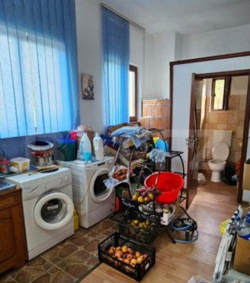 Casa deosebita, 3000 mp teren, 6 camere zona linistita - Bar - 5