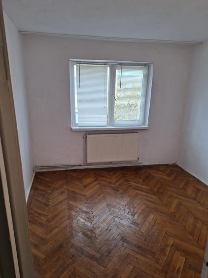 4 camere Banat , Decomandat / Centrală , Amplasament DEOSEBIT - 10