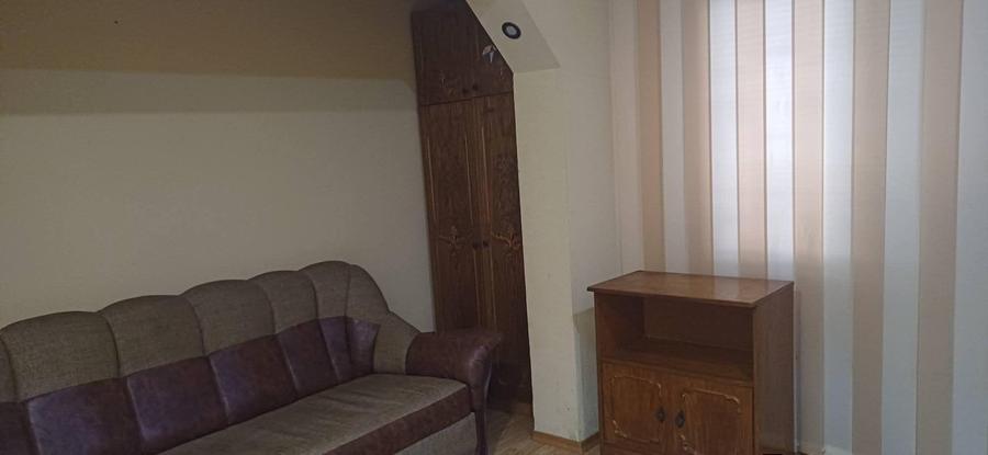 Apartament 2 camere,decomandat,Zona General(M-uri),etaj1 - 6