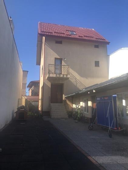 Eroii Revolutiei, central, vand vila  P+2,Parcul Carol,Tineretului, proprietar - 1