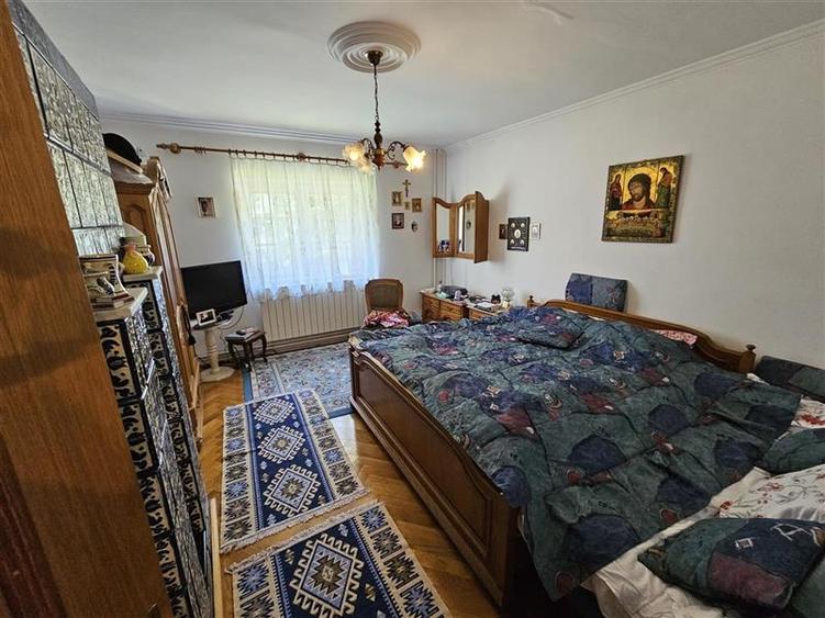 Vila cu vedere la Muntii Bucegi - 560 mpc si 963 mp teren - Zamora - 22