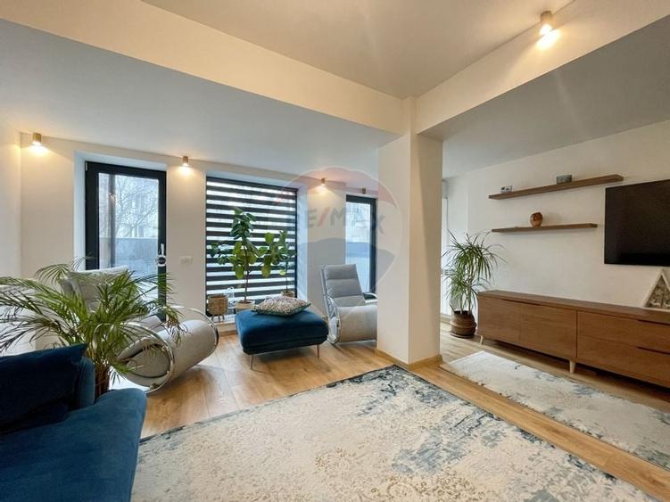 Casa tip duplex de inchiriat in Faleza Nord cu garaj Constanta - 1