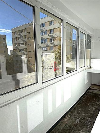 Apartament et.6/10 zona Colentina- Teiul Doamnei - 7