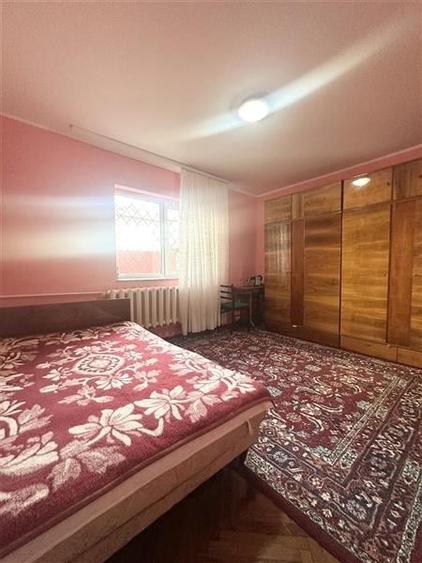 Casa din Caramida S+P+1E, 10 camere, Faleza Nord - 4