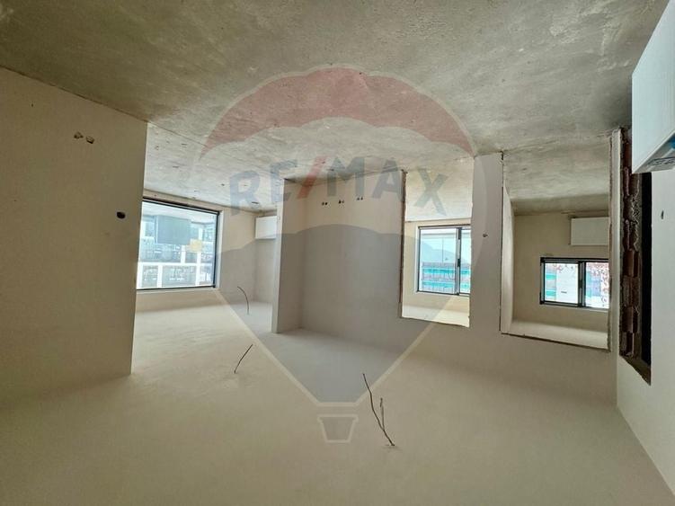 Apartament cu 3 camere, loc de parcare, Frunzișului | Comision 0% - 2