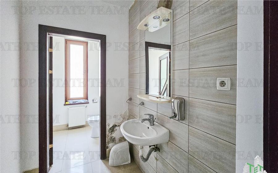 Cladire Targoviste de inchiriat, optim birouri, cabinete med - 23