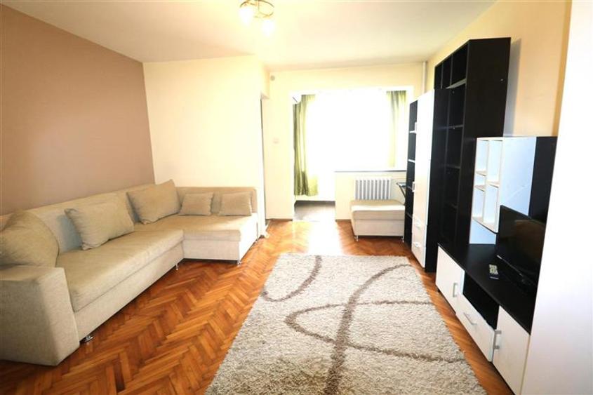 Apartament cu 1 camera , zona Circumvalatiunii - 2