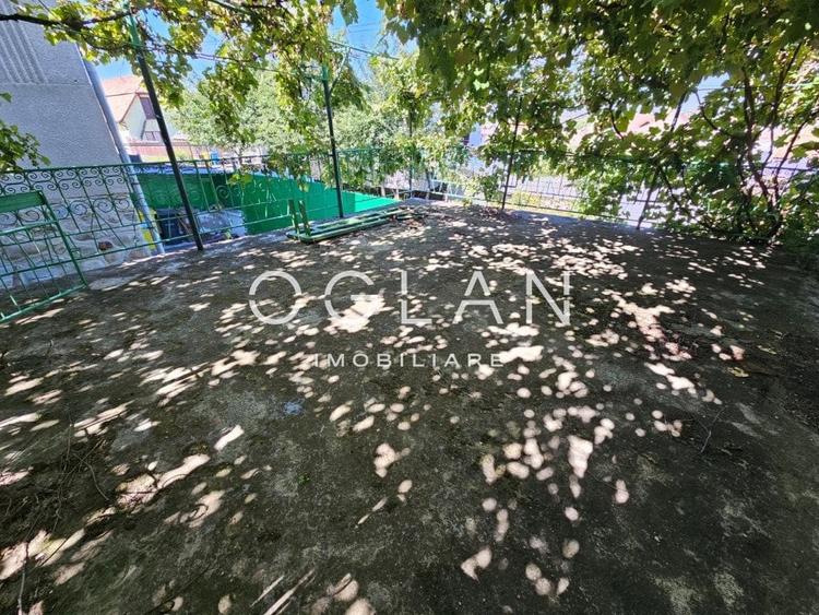 Casa 3 camere, 2 garaje, la 2 pasi de Sub Arini - 19