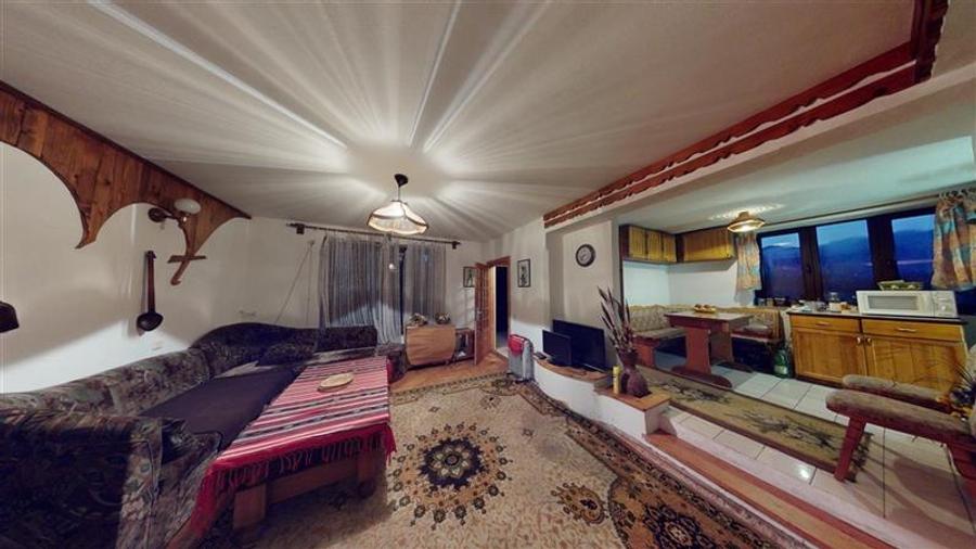 Tur 3D! Doua case traditionale, pe domeniu versatil, la doar 1Km de Castelul Bra - 12