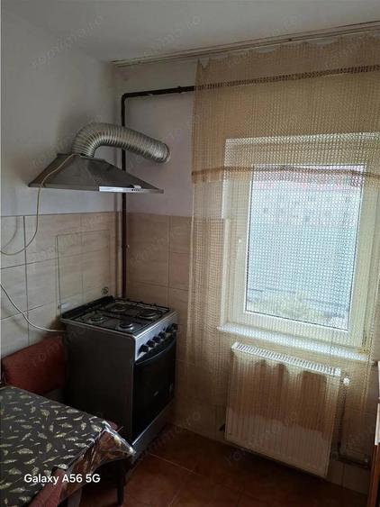 Apartament 3 camere, cu centrala proprie - 7