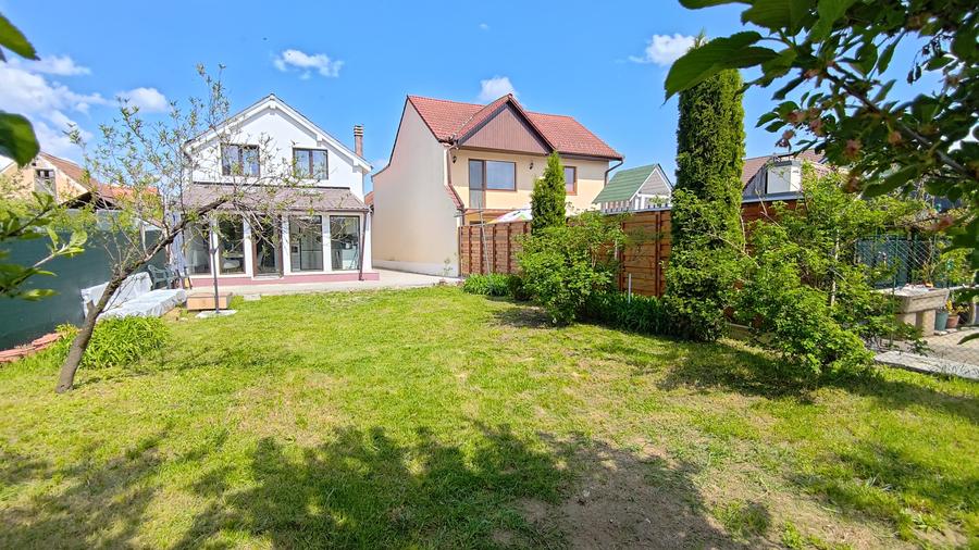 Casa individuala singur in curte in Sibiu P-ta Cluj - 1