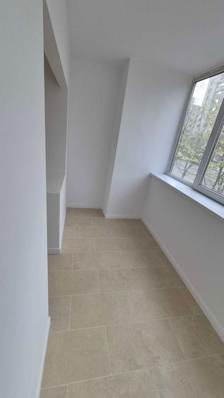 Ultracentral, Bulevardul Decebal - Apartament cu 3 camere spatioase, renovat, ideal pentru firme - 6