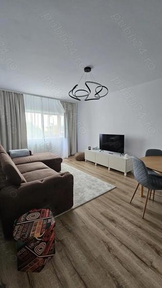 Apartament 3 camere decomandat Soarelui centrala proprie - 2