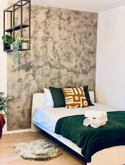 Propietar-vand apartament -timpuri noi - 5