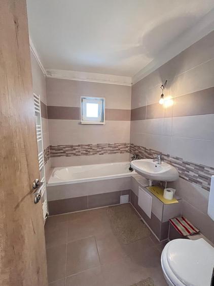 Apartament de vânzare, 2 camere, 50 mp, zona Plaja Grigorescu - 3