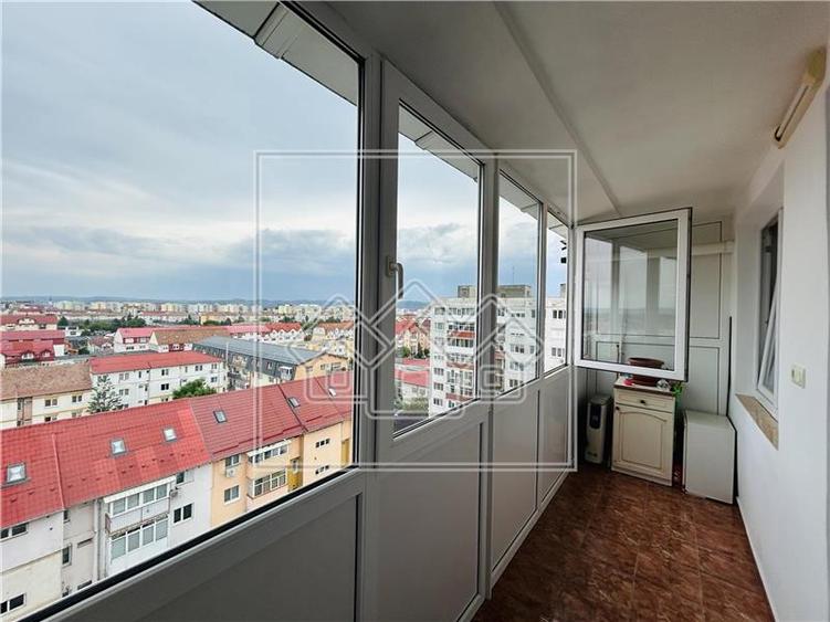 Apartament de vanzare in Sibiu - 2 camere si balcon - mobilat - 2