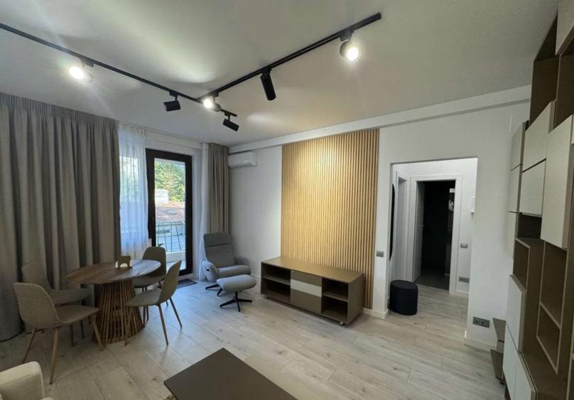 Alba Iulia,Metrou P.Muncii,Etajul 1/3Bloc 2014 CEANTRALA PROPRIE,Loc de parcare - 1