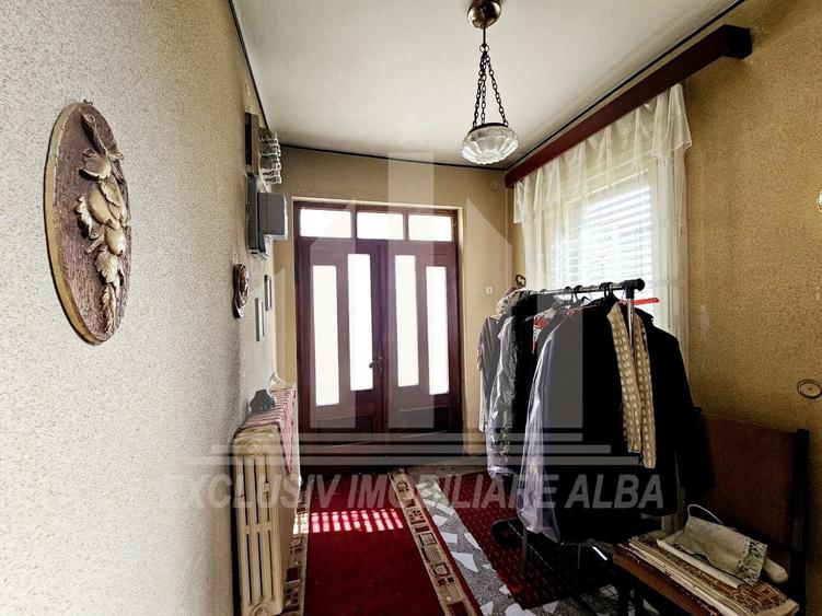 Casa individuala | 200 mp | 763 mp teren | Toate utilitatile | Cetate - 7