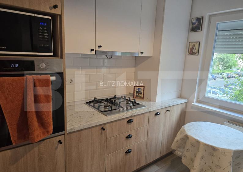 Apartament 3 camere, 76 mp, zona Micro16