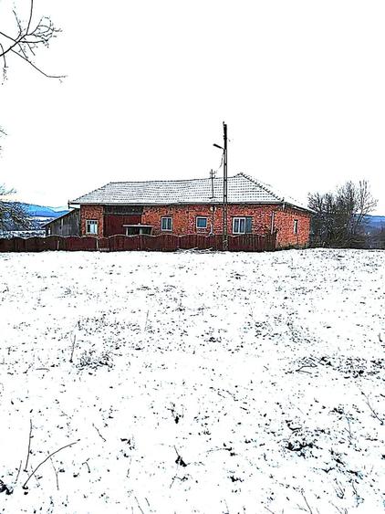 Casa cu panorama si teren generos - 10