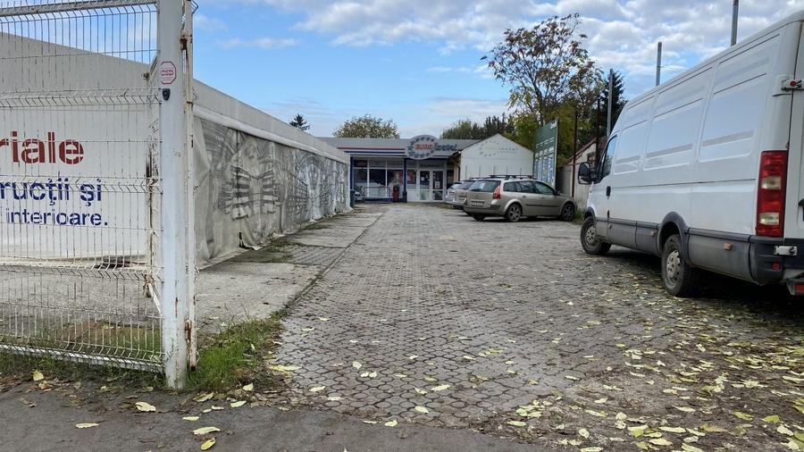 Spatiu cu teren 1000 mp pe bd Cetatii - 1