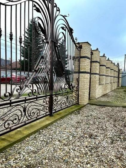 Lini?te, spa?iu ?i elegan?a casa superba langa Titu - 14