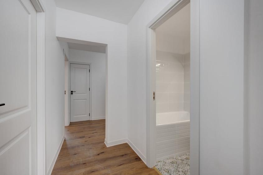 TITAN – OZANA, APARTAMENT 3 CAMERE 66 MP TOTAL, ETAJ 3 DIN 4, RENOVAT! - 9