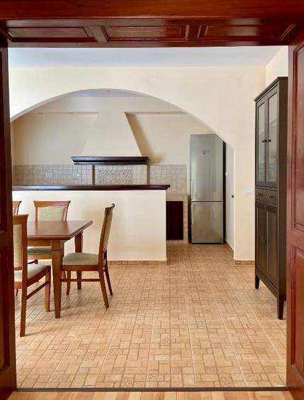 Casă în stil mediteranean, plină de lumină și farmec, cu grădină frumoasă - 2