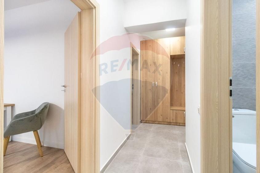 Apartament cu 2 camere decomandat, mobilat în Parcul Carol
