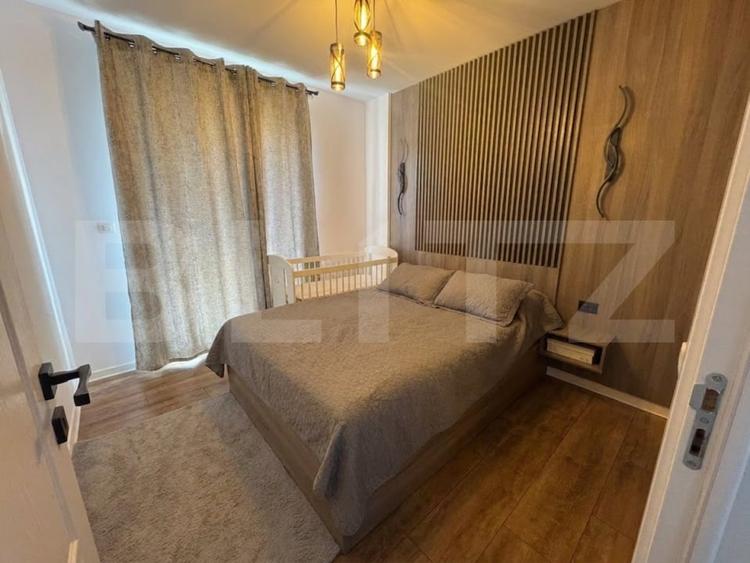 Apartament cu 3 camere decomandat, mobilat în Florești