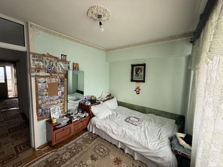 Ap 4 camere 90 mp+boxa+1 camera pe hol ultracentral b-dul Carol 1 - 7