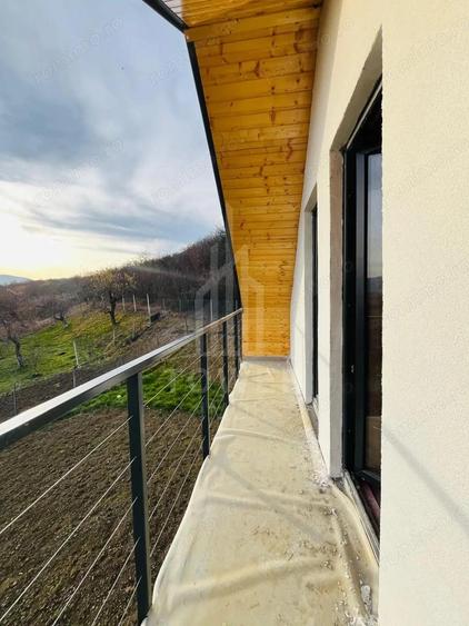 Cabana moderna cu view superb - 12