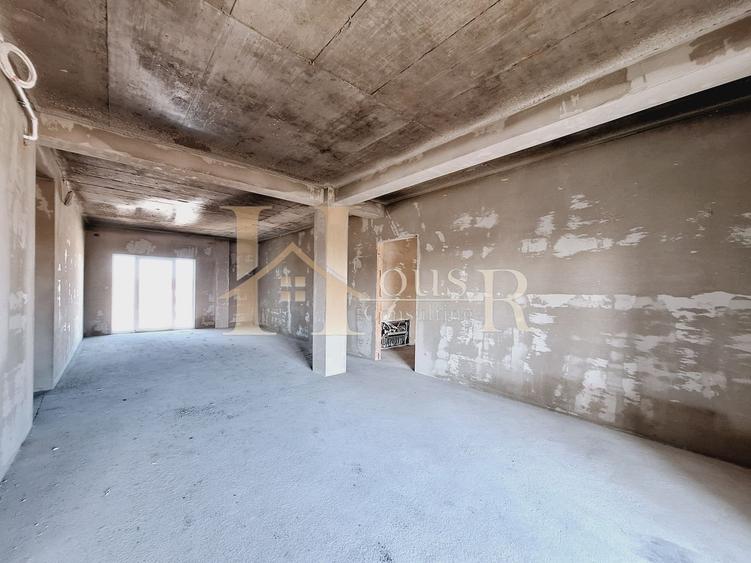 PENTHOUSE APROAPE DE ORAS. TERASA DE 50 MP. 3 BAI. - 4