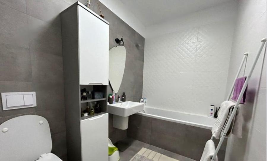 Apartament 2 camere - Bloc nou-Parcare-Metrou - 5