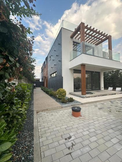 VILA DE VANZARE SISESTI - 13