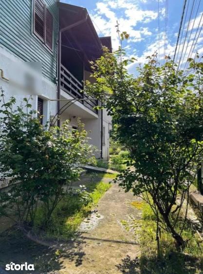 Casa de vacanta completa, gata de mutat de vanzare in Breaza - 1