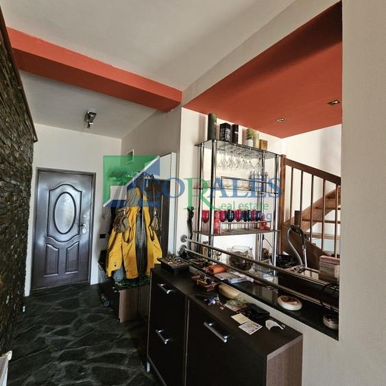 Pozitionat excelent in apropiere de Hotel Mercure. - 7