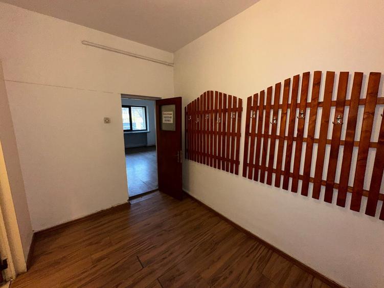 Lacul Tei spatiu comercial 544 mp utili la parter de bloc 970 euro/mp - 5