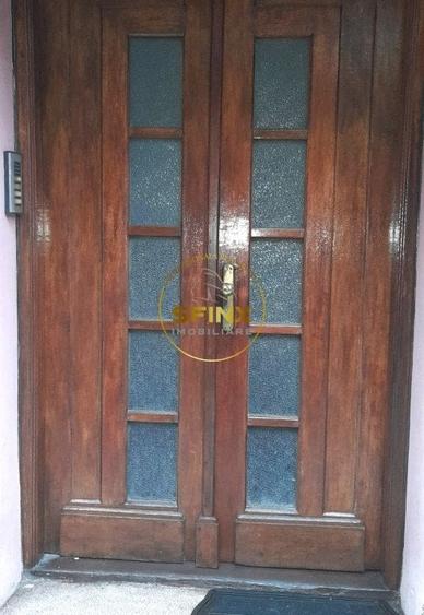 Hala Traian, vila -3 camere semidecomandate la prima inchiriere - 14