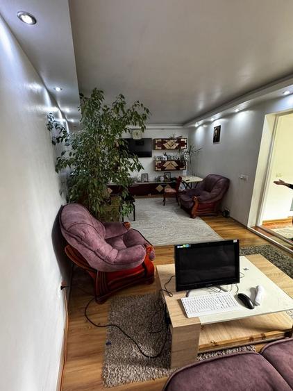 Casa de vanzare - zona Stadion - 1