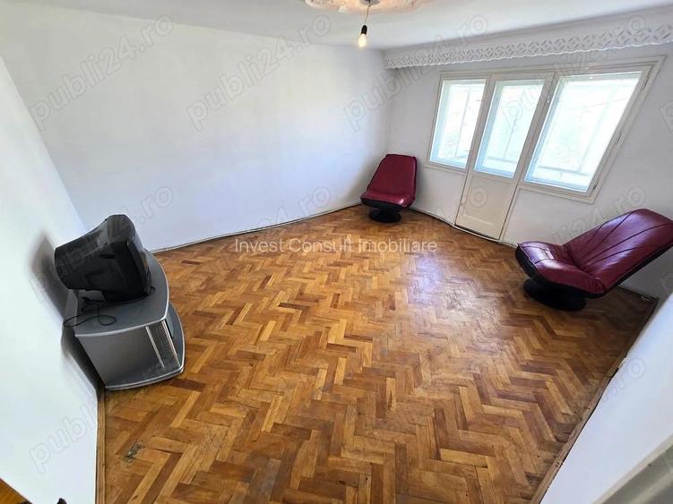 Apartament decomandat 3 camere | Strada Sanatati | Micro 16