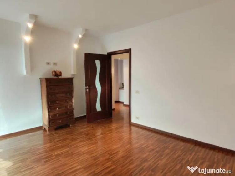 Apartament 4 camere, 111 mp, zona Depozitul de flori - 14