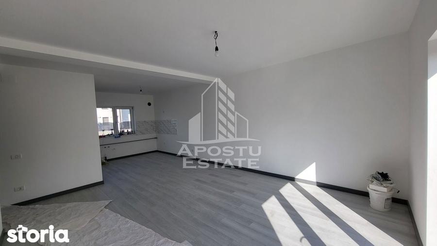 Duplex nou,pe parter,3 camere,2 bai,Dumbravita,la cheie - 1