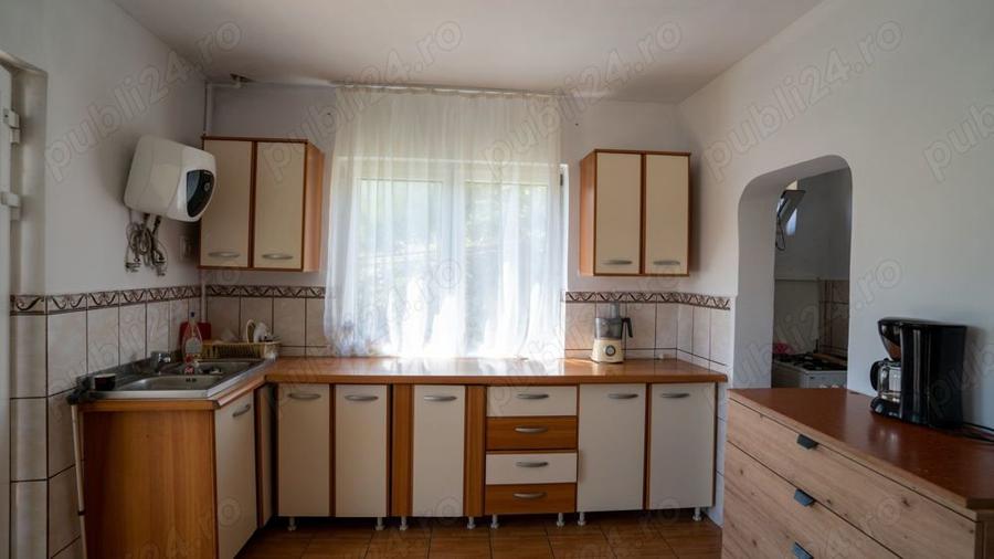 Vila P+M situata intr-un loc mirific, aproape de padure - 5