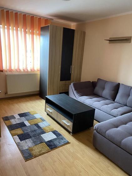 Garsoniera conf. 1 de inchiriat - 2